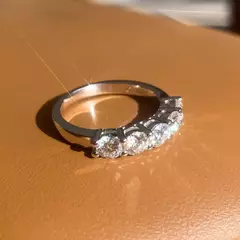 Meia Aliança Jelly Moissanite - comprar online
