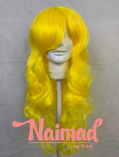 Peluca bucles amarilla con flequillo - comprar online
