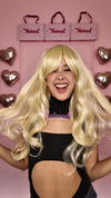 Peluca Ondulada Con Flequillo Rubio Platinado - comprar online