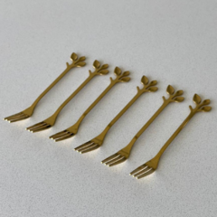 SET X 6 TENEDORES COPETINEROS DORADOS LEAF - Sineta deco+home