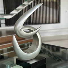 Escultura Enlace Plateada - comprar online