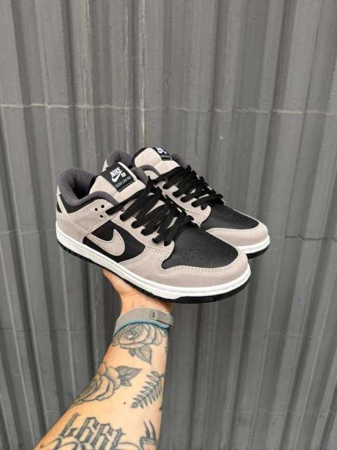 Tênis Nike Sb Dunk Low Cinza/Preto Couro - comprar online