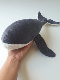 Best Friend Baleia - bicho de pelúcia cinza na internet