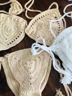 Bikini BEACH Tejida en internet