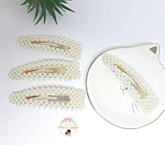 Presilha TicTac Dourado com Pérolas - 2 Unidades - comprar online