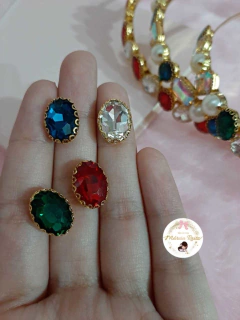 Aplique Pedra Oval (18mm) de Vidro - 10 unidades (Dourada Banhadas) na internet