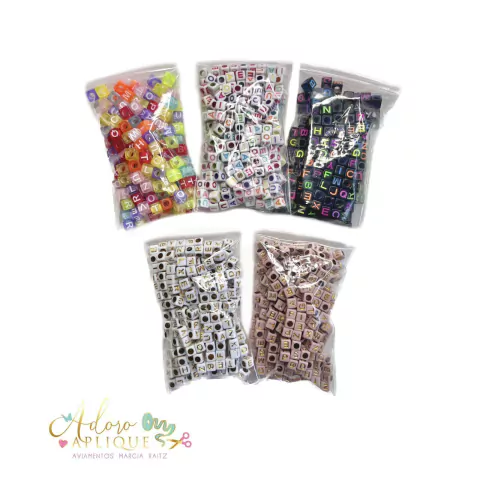 Kit 5 Pacotes de Conta de Dadinho com Letrinhas - 50 gramas de cada (250g)