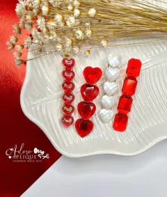 332 - Kit Bico de Pato Coleção Festa com Pedrarias Cor Vermelho Paixão - (4 Hair Clips)