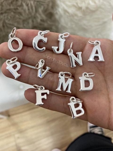 Dije Letras Mini