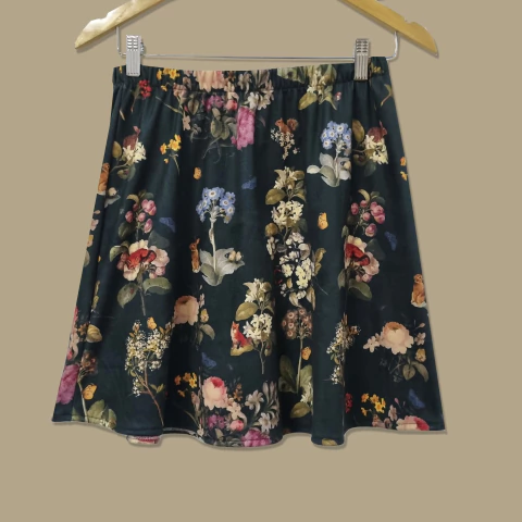 Falda Fox Garden Gamuzada - comprar online