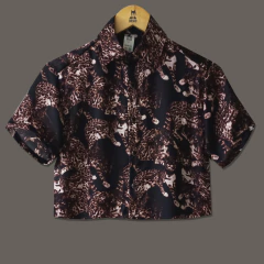 Catnip - Modelo Corto Boxy - comprar online