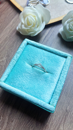 Falange ponta de seta com microzircônia - comprar online