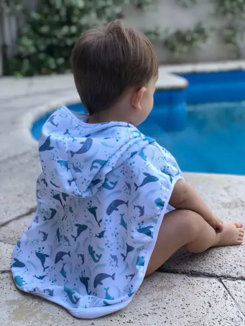 Poncho con capucha-Art.3011