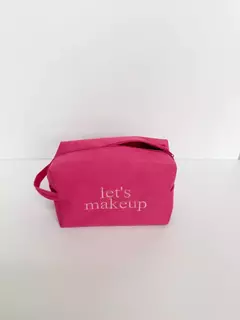 Necessaire Impermeável na internet