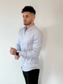 Camisa Lisa Celeste