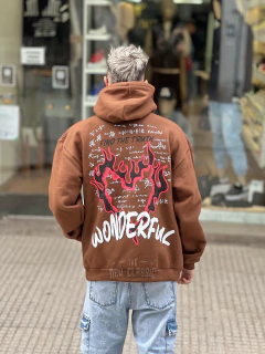 Buzo Oversize Wonderful en internet
