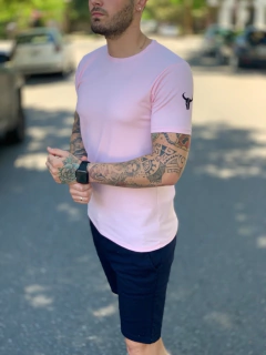 Remera Harvey Rosa en internet