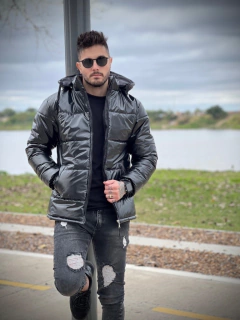 Campera Puffer Venom en internet