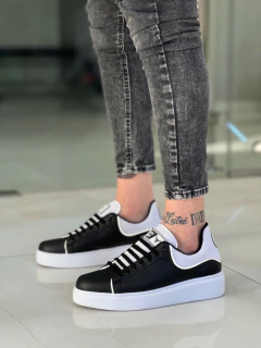 McQueen Réflex Black and White - comprar online