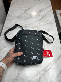 Morral Nike