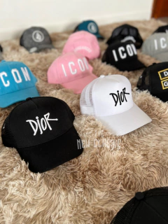Gorras Dior en internet