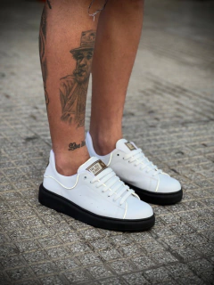 McQueen Réflex White and Black