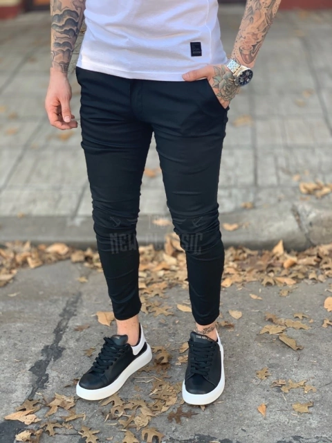 Chino de Bengalina Negro