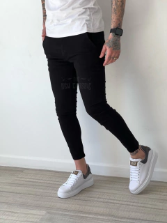 Chino Gabardina Negro - The New Classic