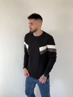 Buzo Black en internet