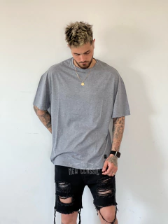 Remera basica oversize - comprar online