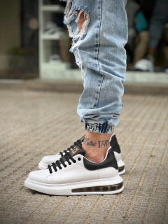 McQueen Air Limited - comprar online