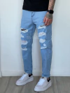 Jean mom Roma
