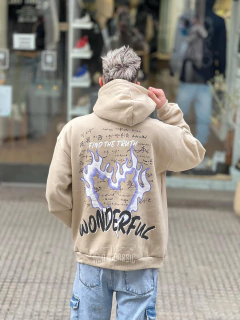Buzo Oversize Wonderful en internet