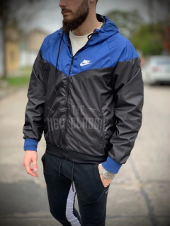 Campera Nike Rompeviento