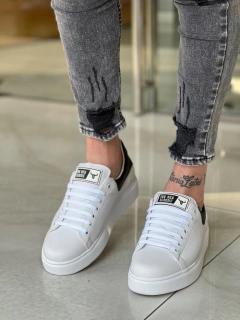 Mcqueen White and Black - tienda online