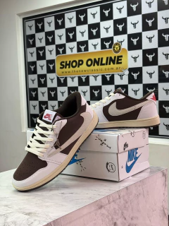 Imagen de Nike Jordan Low Travis Scott
