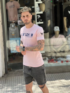 Remera Gentlemen Rosa - The New Classic