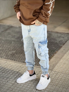 Jogger mom Bernabe