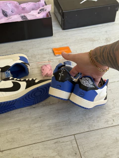 Imagen de Nike Air Jordan 1 Low Travis Scott