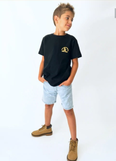 Remera Long Island en internet