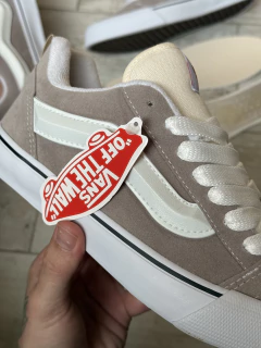 Vans Knu Beige - The New Classic