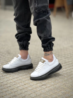 McQueen Air Oreo - comprar online