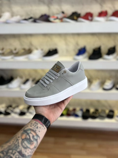 Megan Gris - tienda online