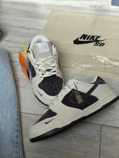 Nike SB Dunk Low Pro The North Face Grafito - comprar online