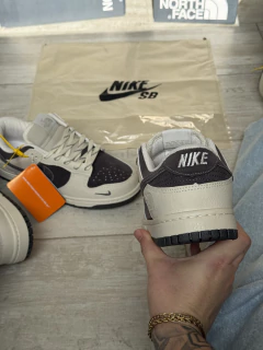 Nike SB Dunk Low Pro The North Face Grafito en internet