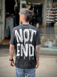 Remera Oversize Not End en internet