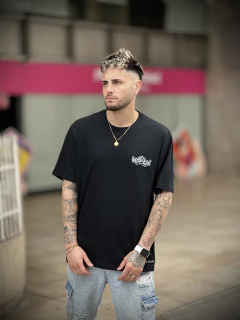Remera Oversize Sancte - comprar online