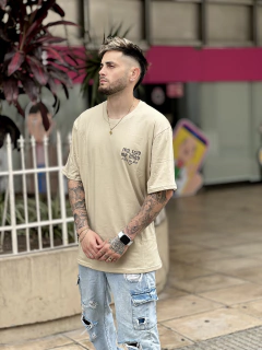 Remera Oversize Heart en internet