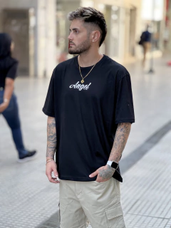 Remera Oversize Angel - comprar online