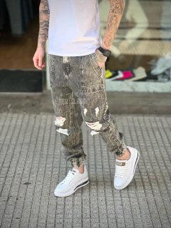 Jogger Mom Mirrow